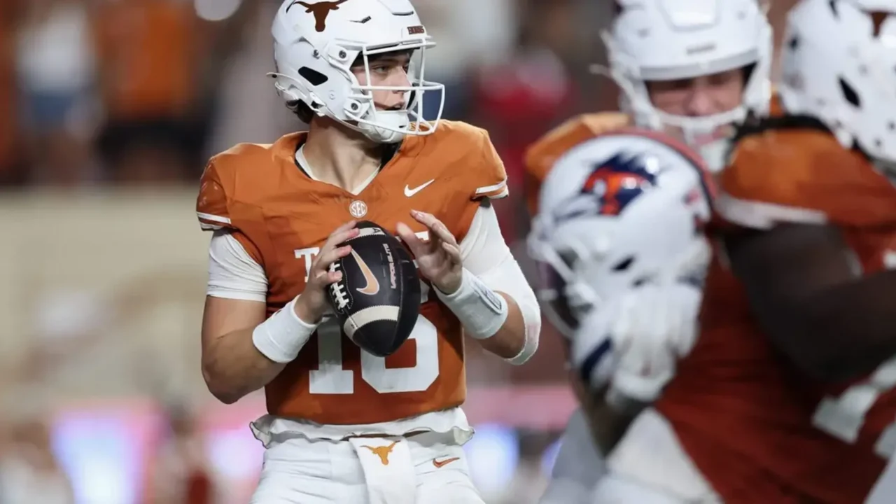 College football Week 4 betting picks featuring Texas-Tennessee and Ole Miss-Florida matchups