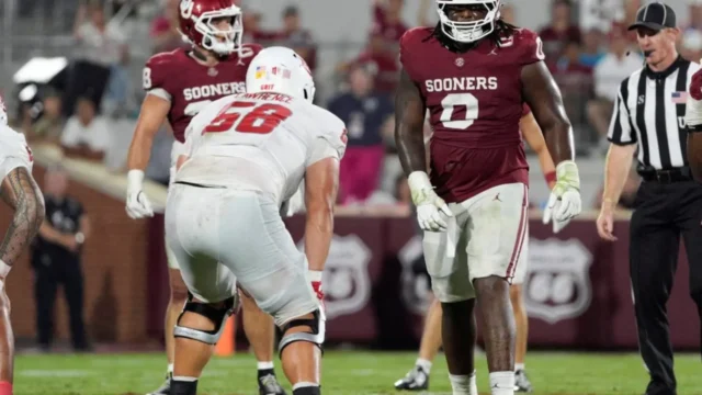 Oklahoma defensive lineman David Stone lining up in game action