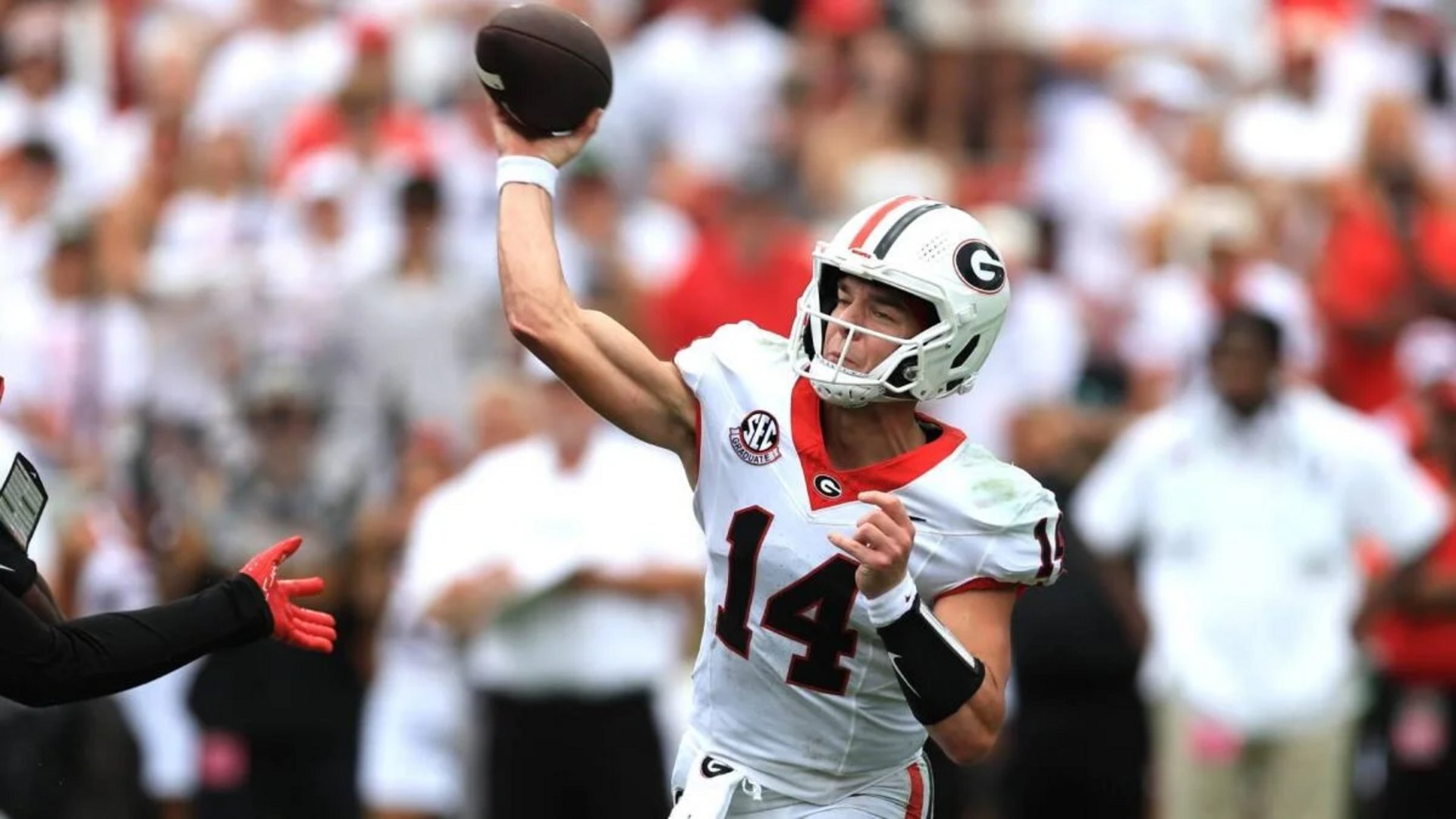 Georgia vs Florida Moves to Atlanta With CFP Stakes